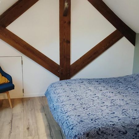 Appartement Duplex Dans Une Ancienne Usine Beaupréau-en-Mauges Kültér fotó